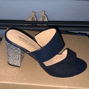Sandal type block heel with sparkly heel
